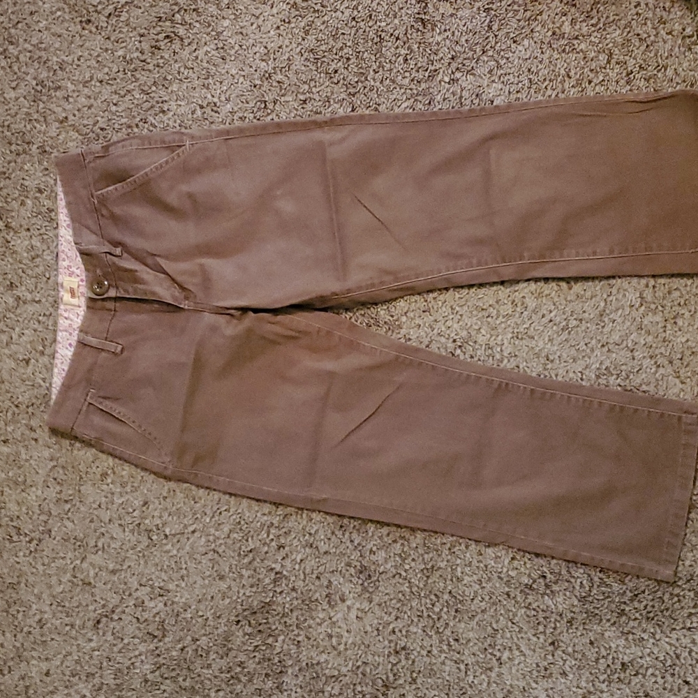 Levis cropped pants
